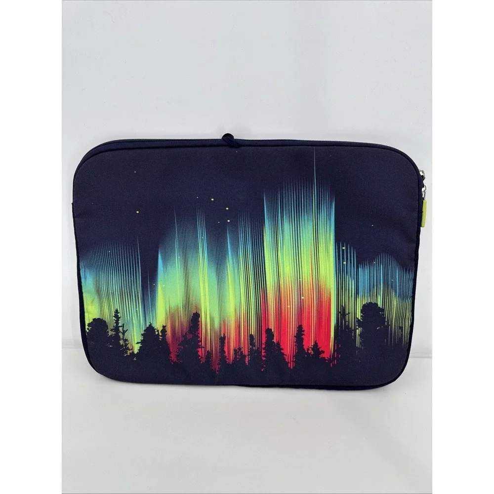 Griffin & Threadless Electric Sky Aurora Borealis Laptop Sleeve NEW‎ Large 16